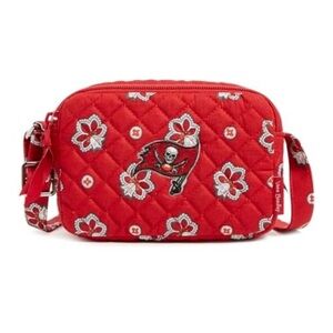 Vera Bradley NFL Tampa Bay Buccaneers Small Cotton Crossbody Bag (Red/Black)-NWT